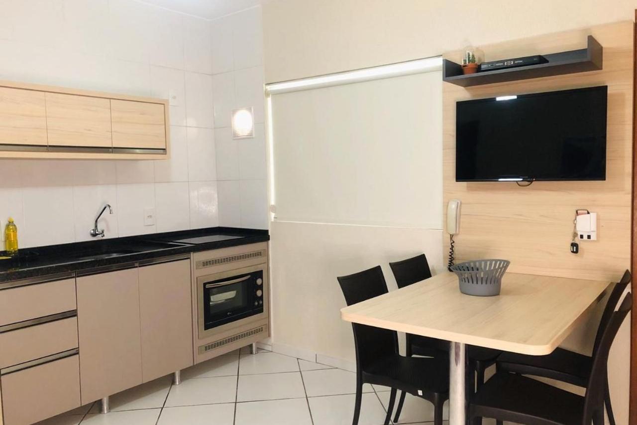 Residencial Gaivotas 10 - 1 Quartos - Excelente Localizacao Na Praia Dos Ingleses フロリアノポリス エクステリア 写真